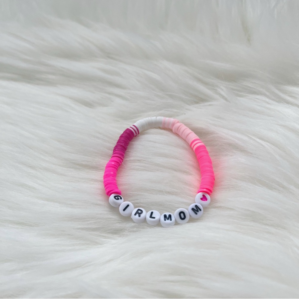 NEW Handmade Heishi Bracelet Girl Mom ♥️ everyday wear ♥️